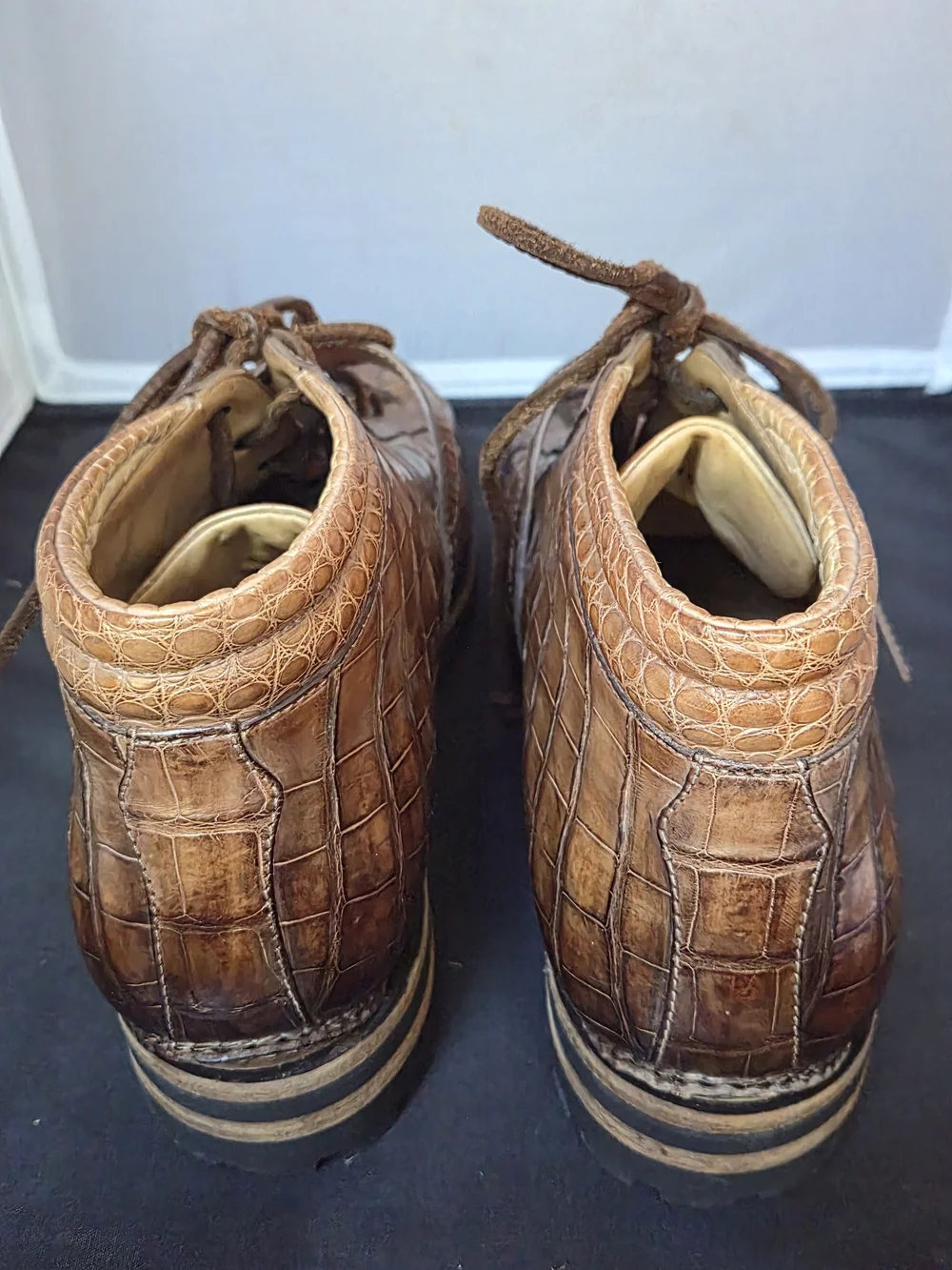 Santoni Luxury Genuine Crocodile Mid-Top Sneaker Boots Cognac Brown Hand-Painted